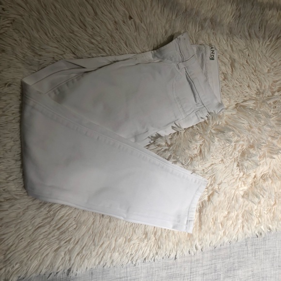 JBrand High Rise Cropped Jeans - Picture 2 of 5